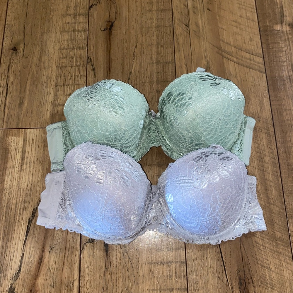 set of 2 lace bras